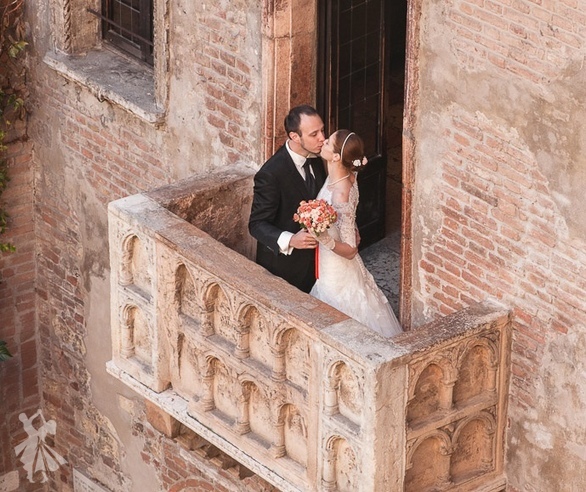 Фотосессия на балконе Джульетты в Вероне